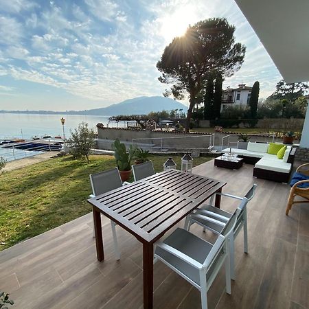 Villa Anastasye Your Lakefront Vacation Rental Predore Eksteriør billede