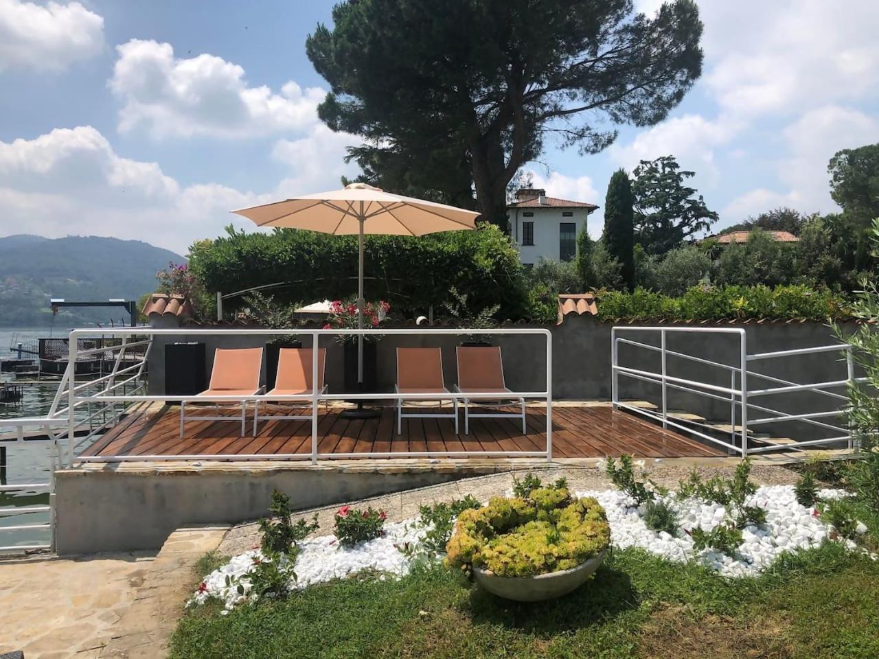 Villa Anastasye Your Lakefront Vacation Rental Predore Eksteriør billede