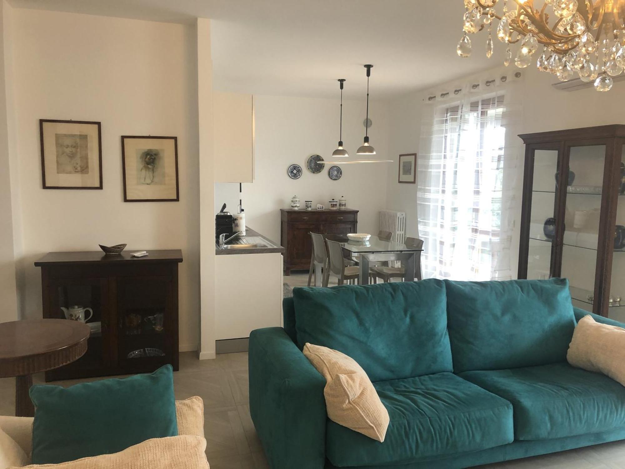 Villa Anastasye Your Lakefront Vacation Rental Predore Eksteriør billede